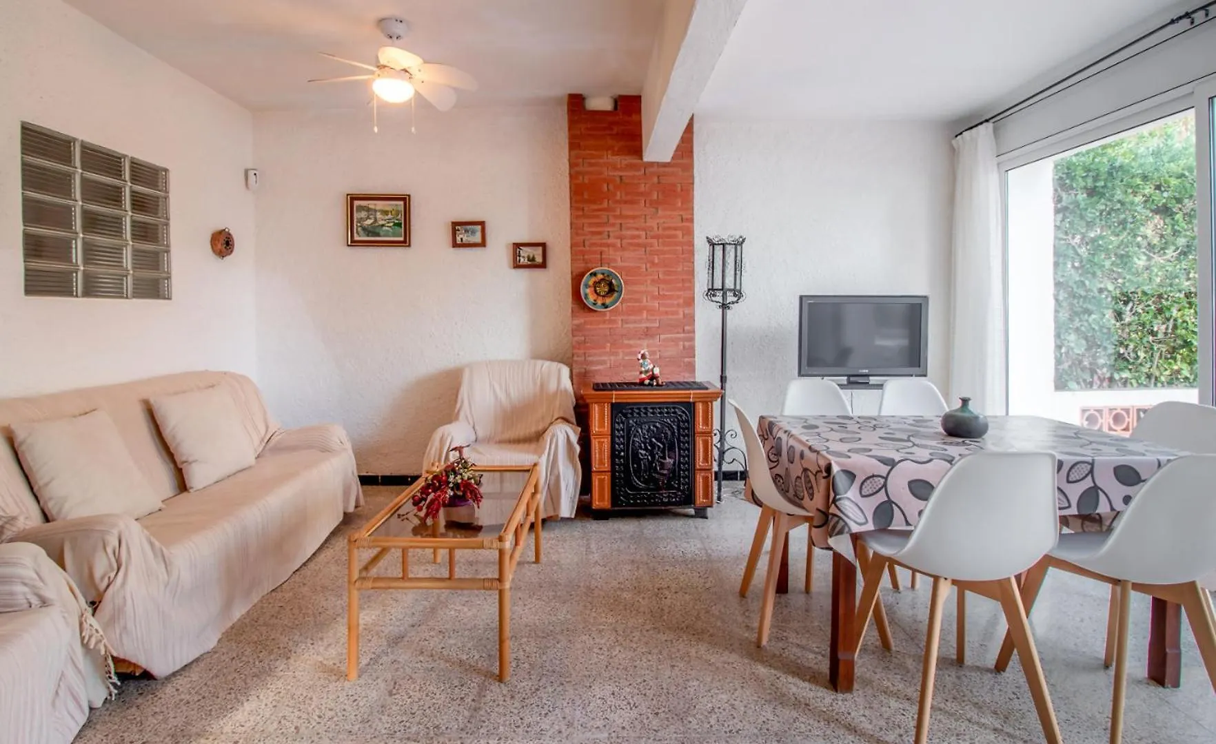 Les Tonyines 68 - Apartamento Con Vistas Y Terraza Llança 0*,